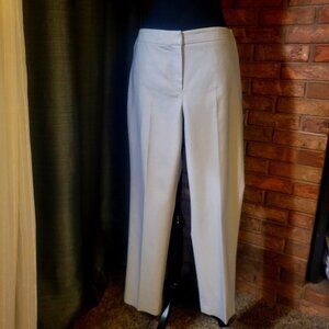 Nic + Zoe Light Gray Flat Front Women's Mid-Rise Straight Leg Pants- Size 10